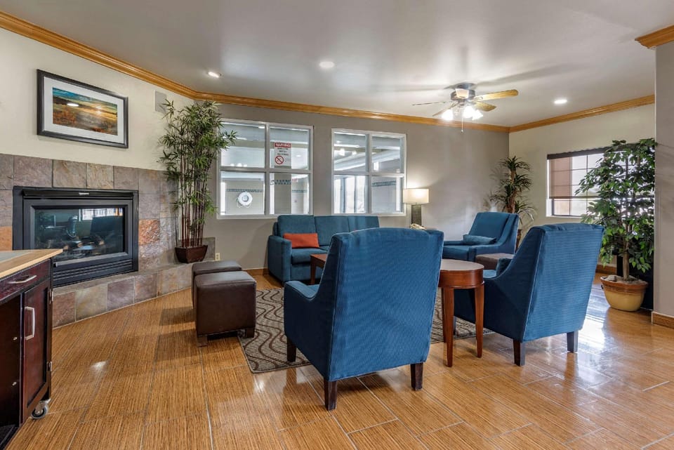 Comfort Inn & Suites Fruita - Grand Junction Hotel in Fruita