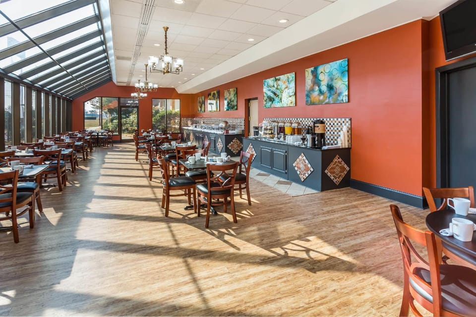 Wyndham Garden Greensboro Hotel in High Point