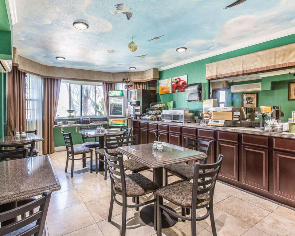 Quality Inn Hemet - San Jacinto Hotel in Hemet