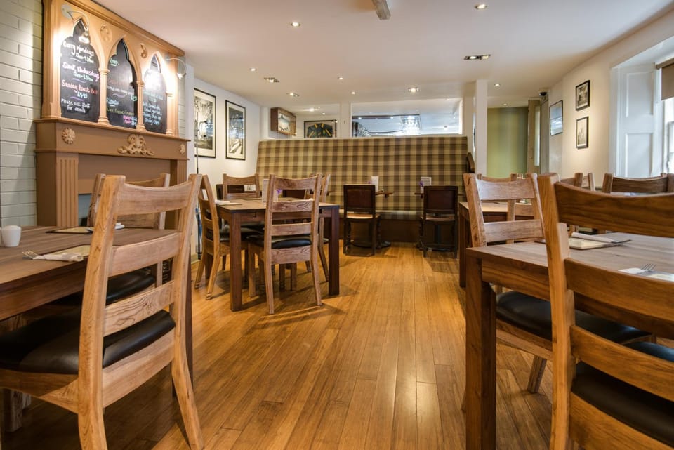 Queenshead Hotel Kelso Hotel in England