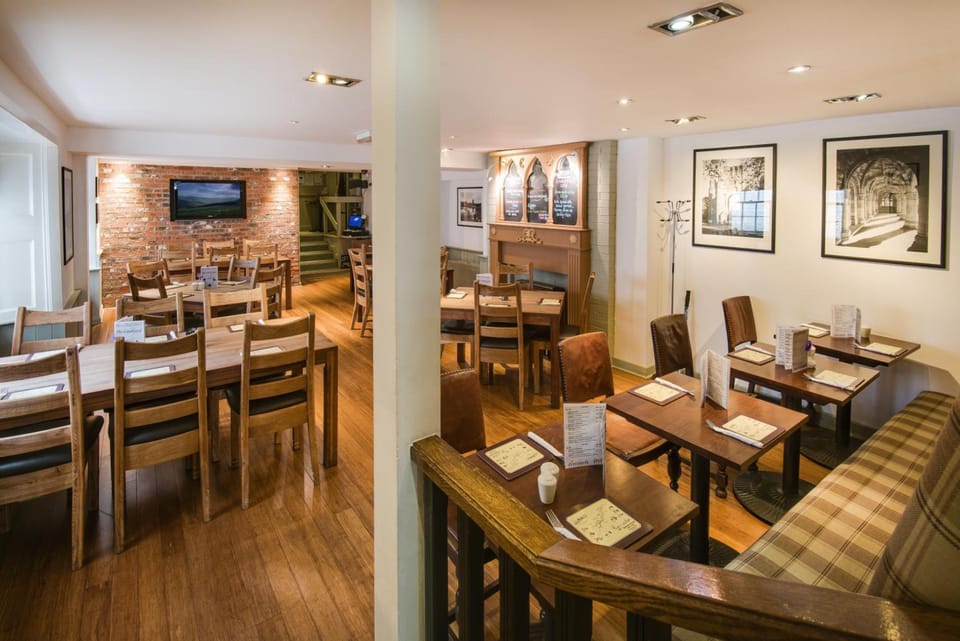 Queenshead Hotel Kelso Hotel in England