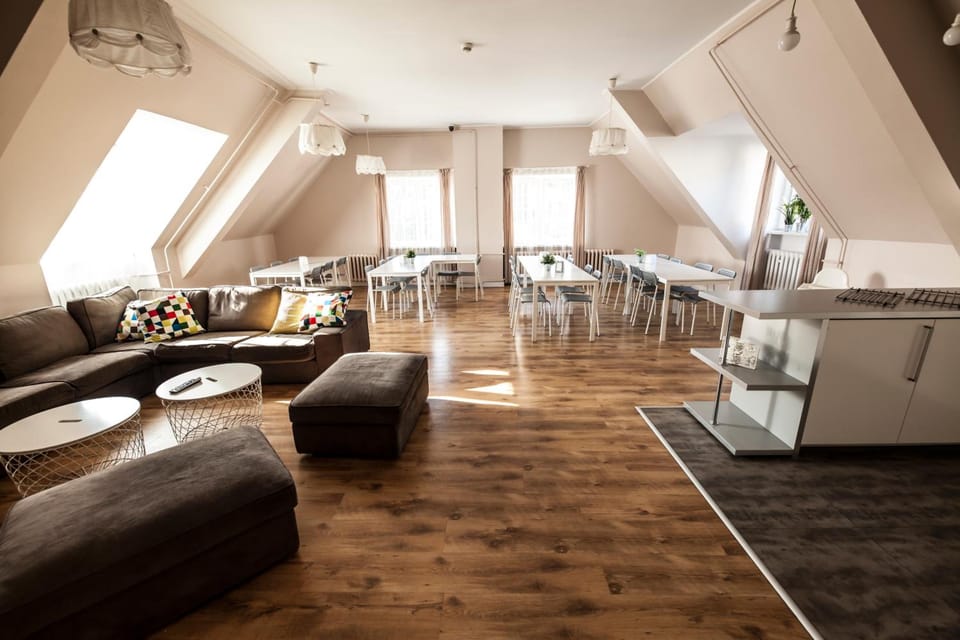 Shared lounge/TV area