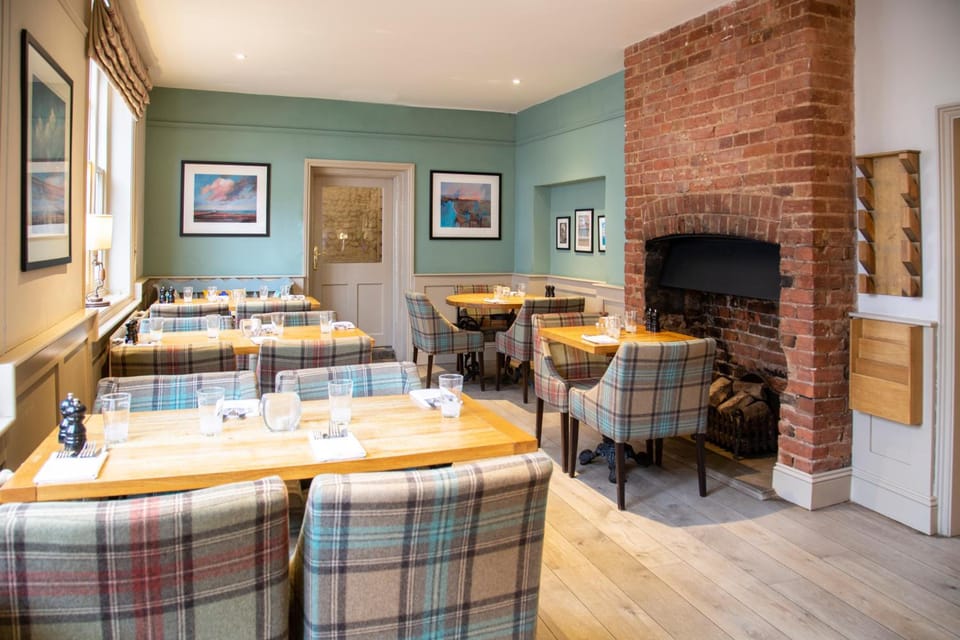 The White Horse Blakeney Hotel in Blakeney