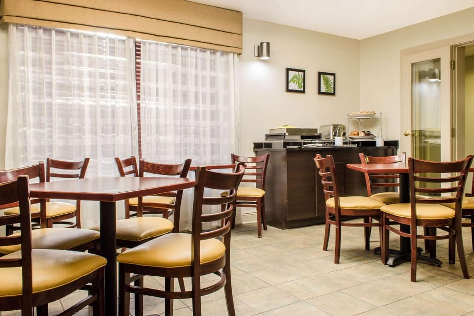 Sleep Inn & Suites Metairie - New Orleans West Hotel in Metairie