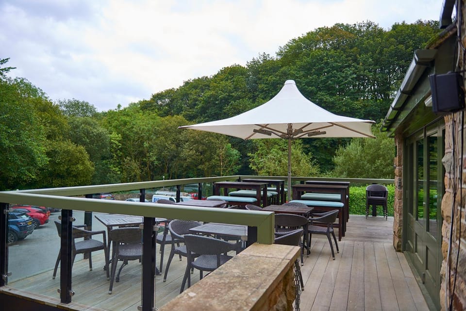 The Red Lion Hawkshaw Hotel in Rossendale