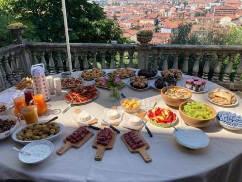 VILLA ADRIANA Hotel in Piedmont