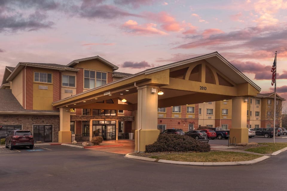 Comfort Suites Boise West Meridian Hotel in Meridian