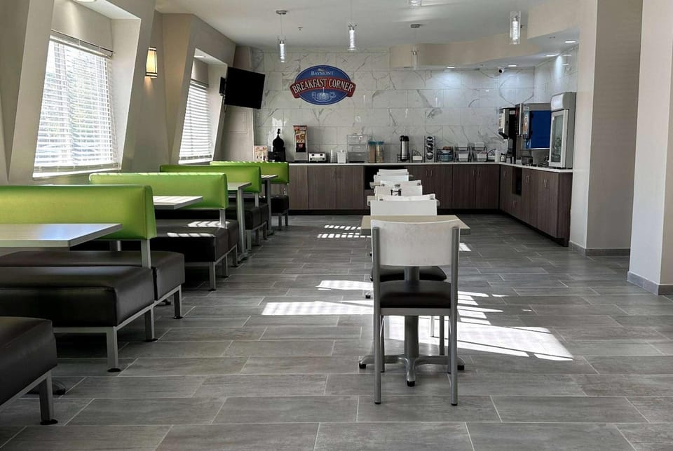 Baymont by Wyndham Noblesville Hotel in Noblesville