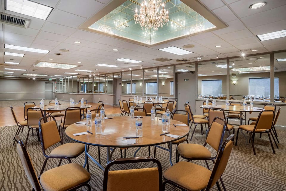 Comfort Inn Towson - Baltimore North Hotel in Carney