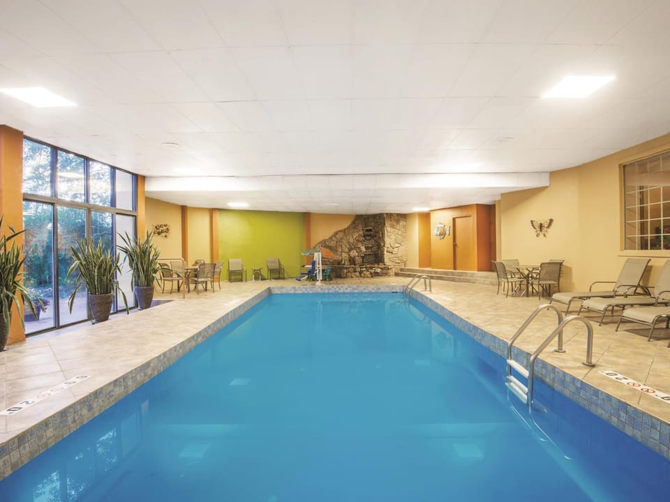 Mountain Valley Inn & Suites Hotel in Silverthorne