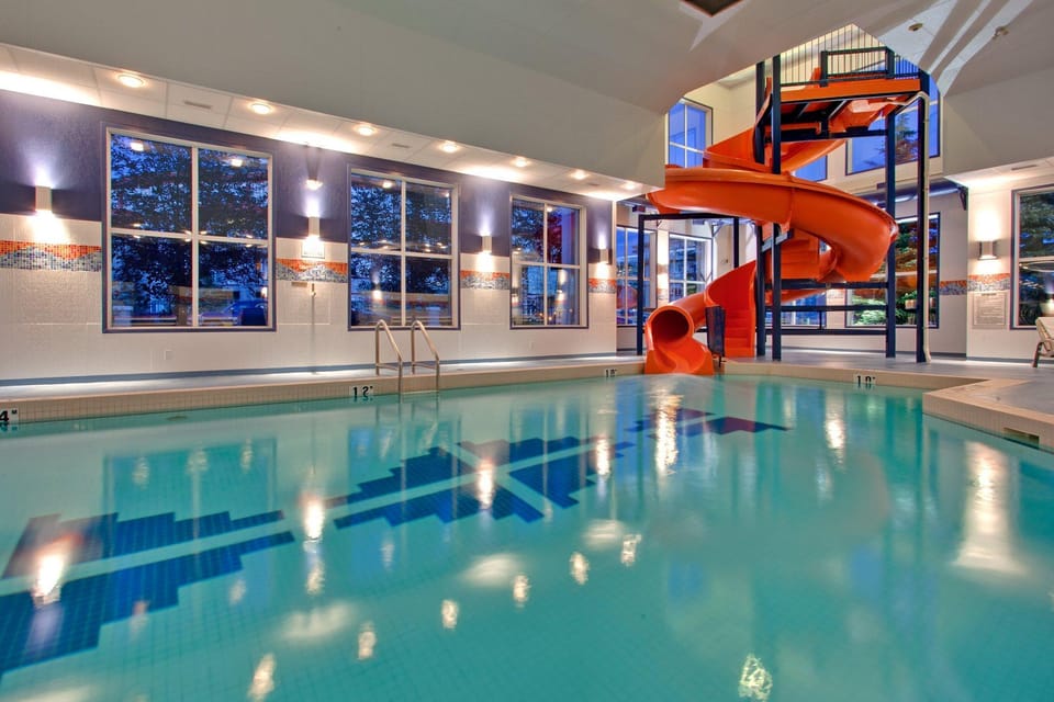 Holiday Inn Express Calgary South By IHG Hotel in Calgary
