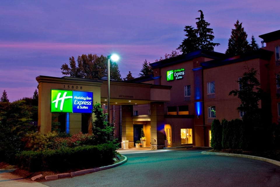 Holiday Inn Express and Suites Surrey By IHG Hotel in Surrey