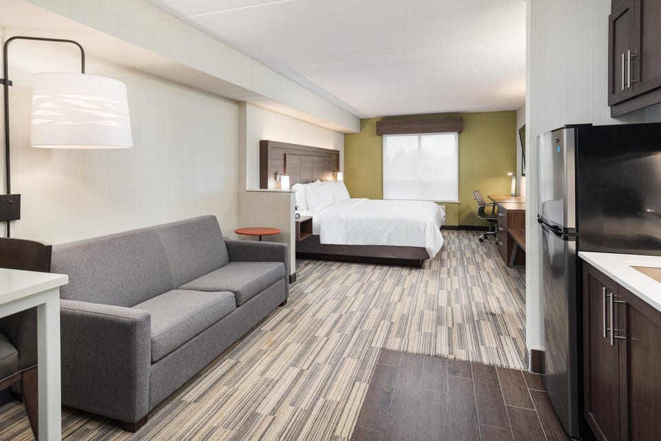 Suite room