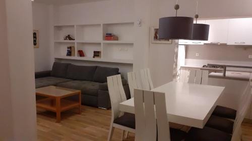 Apartments and rooms by the sea Zuljana, Peljesac - 4576 Hotel in Dubrovnik-Neretva County
