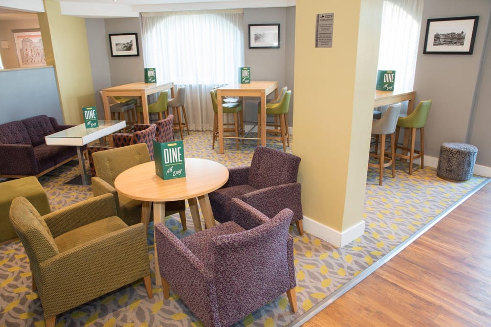 Holiday Inn Slough Windsor By IHG Hotel in Slough