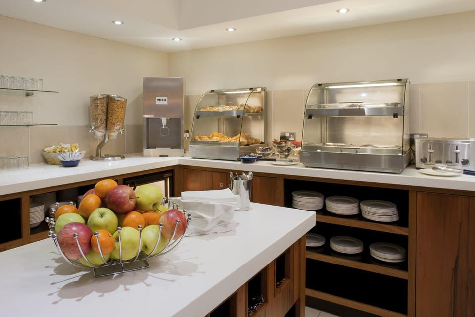 Holiday Inn Express London Gatwick Crawley By IHG Hotel in Crawley