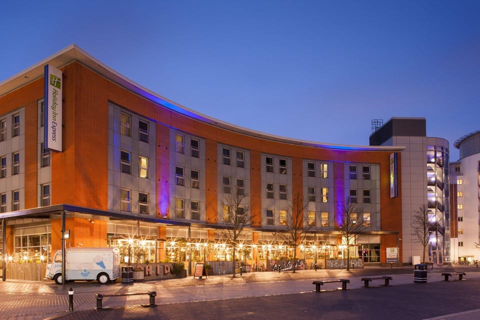 Holiday Inn Express Portsmouth Gunwharf Quays By IHG Hotel in Portsmouth