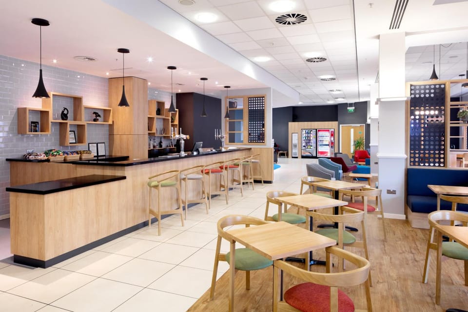Bar/lounge