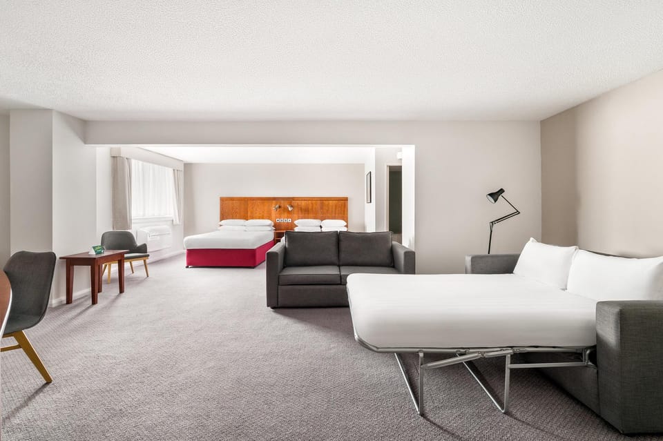 Guestroom