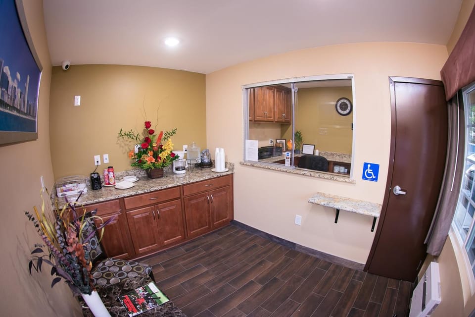 GAREY MOTEL Hotel in Pomona