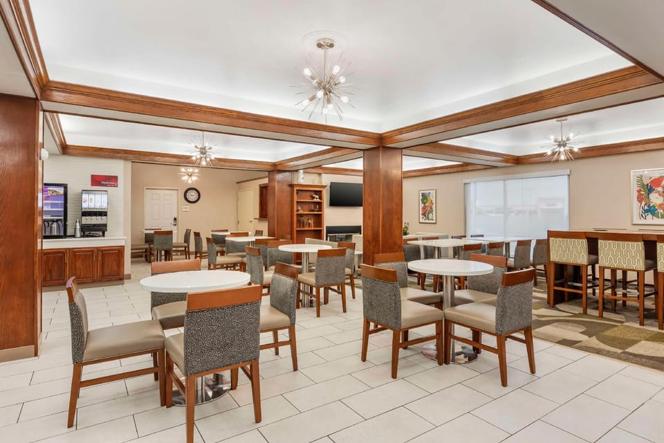 Best Western Plus Riata Hotel in Brownwood