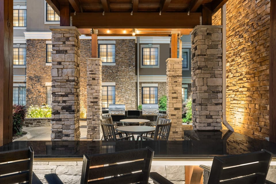 Staybridge Suites Chantilly Dulles Airport By IHG Hotel in Chantilly