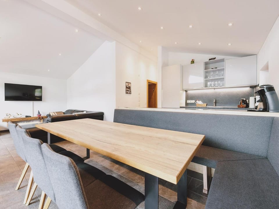 First IN Mountain Chalets by we rent Chalet in Piesendorf