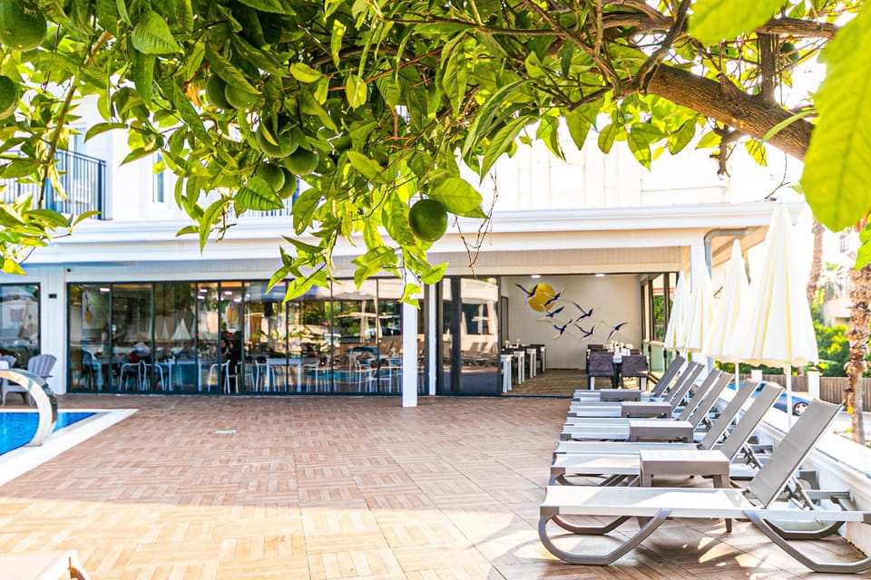 Lara World Hotel Hotel in Antalya