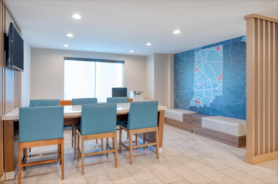 Holiday Inn Express Hotel & Suites Greenwood By IHG Hotel in Greenwood