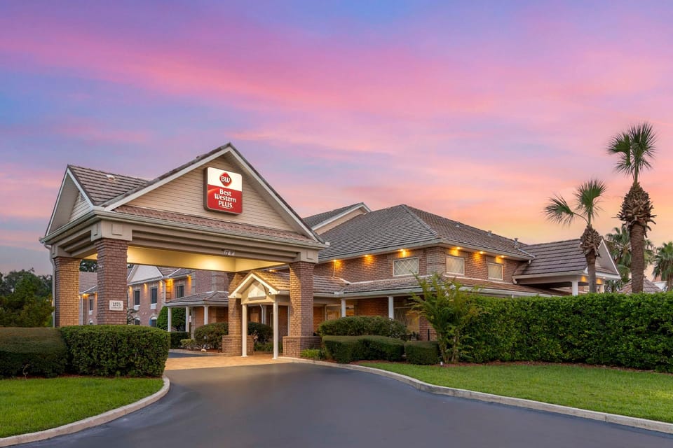 Best Western Plus Kingsland Hotel in Camden County
