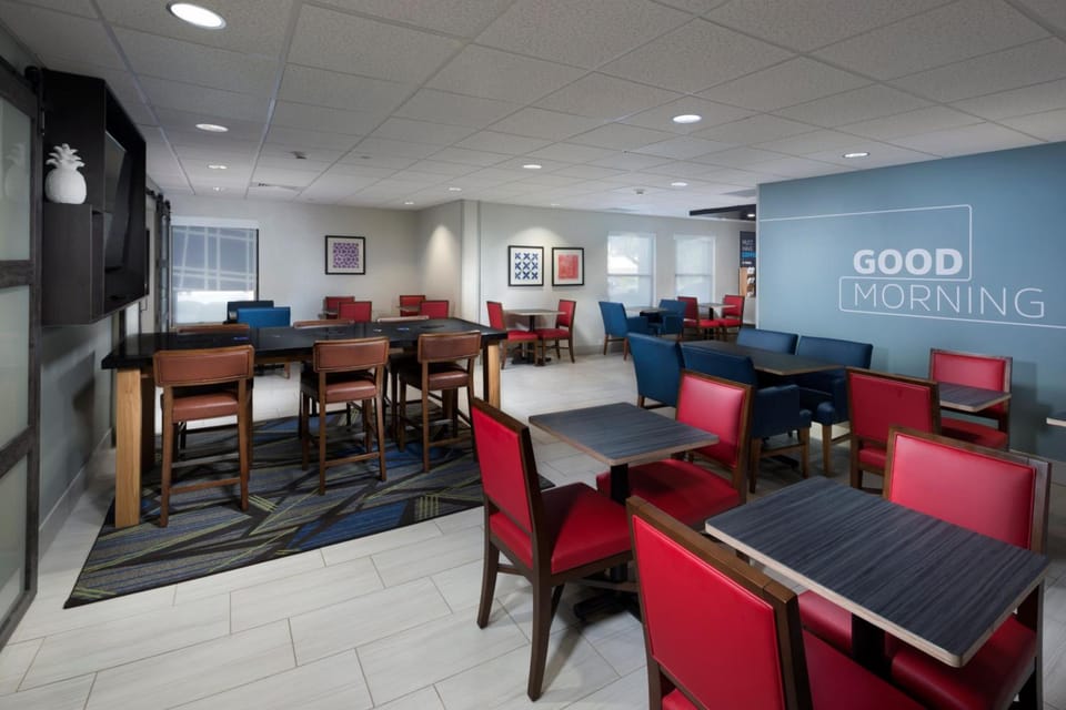 Holiday Inn Express Middlesboro By IHG Hotel in Tennessee