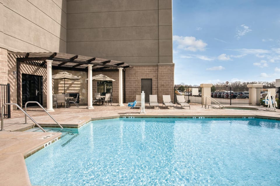 Holiday Inn Express Hotel & Suites Lawton-Fort Sill By IHG Hotel in Lawton