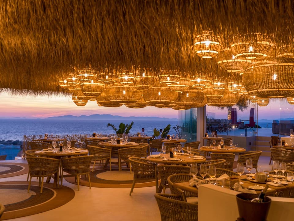 Andronis Arcadia Hotel Resort in Oia