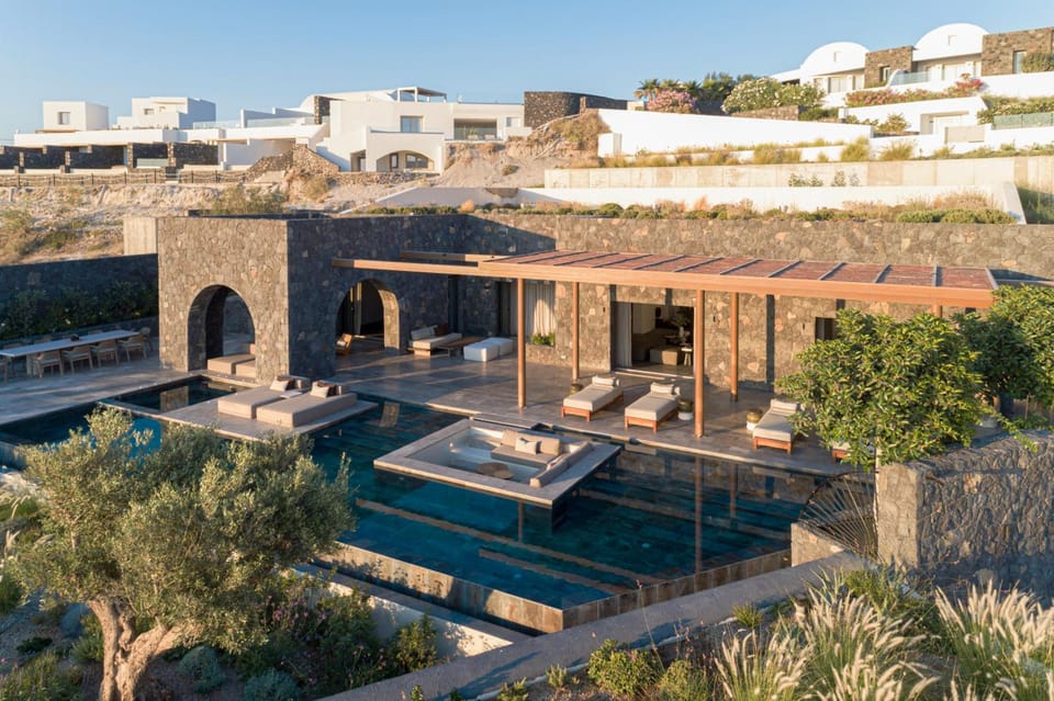 Canaves Epitome Hotel in Oia