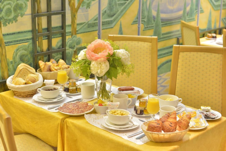 Hotel Renoir Montparnasse Hotel in Paris