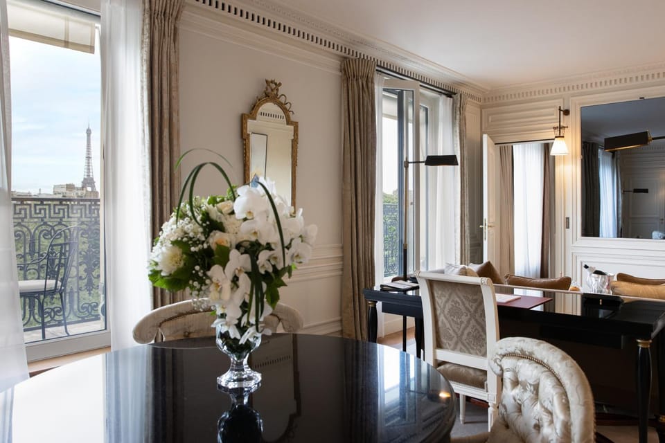 La Reserve Paris Hotel & Spa Hotel in Paris