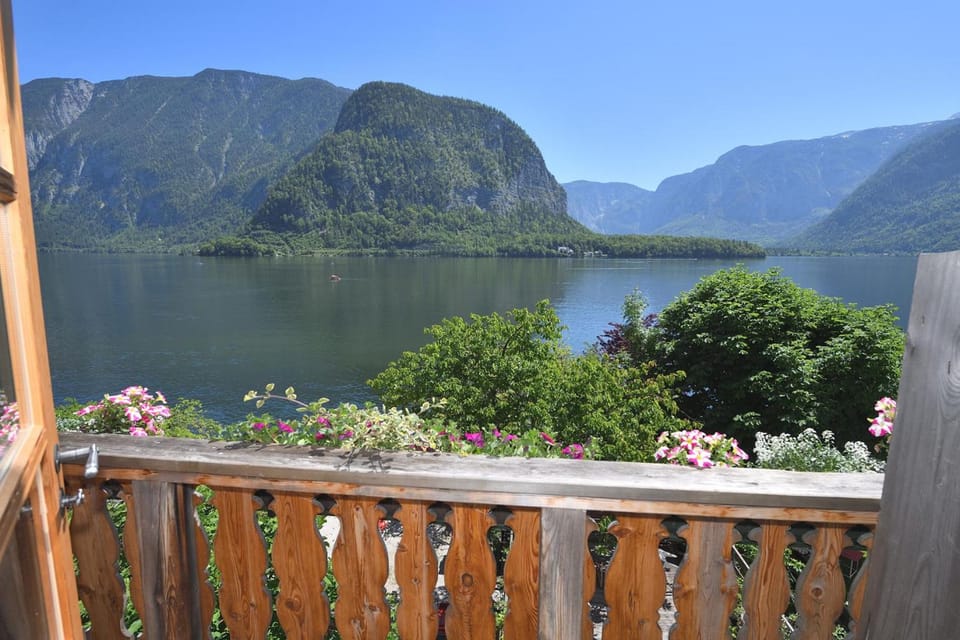 Gasthof Simony Hallstatt Inn in Hallstatt
