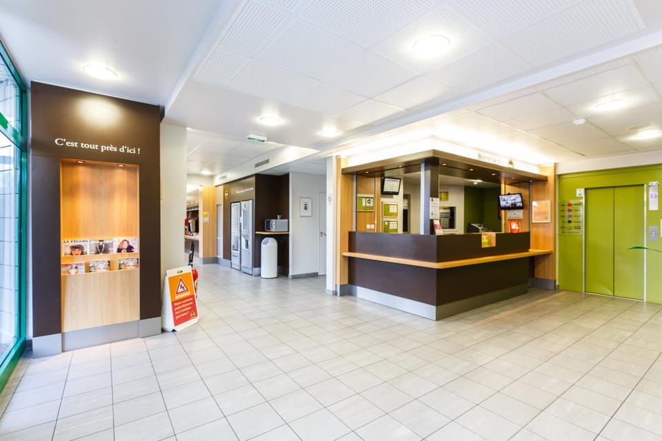 B&B Hotel ORLY RUNGIS Aeroport Hotel in Chevilly Larue