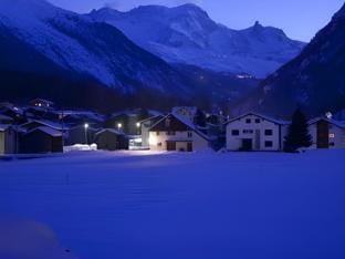Hotel Klein Matterhorn Hotel in Canton of Valais