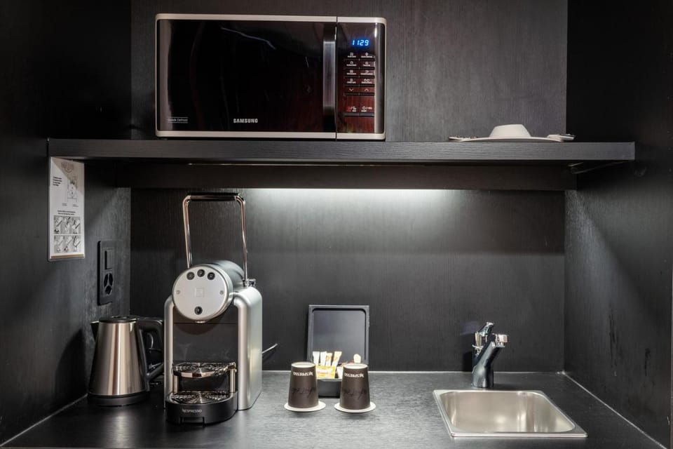 Nash Suites Hotel Hotel in Canton of Geneva