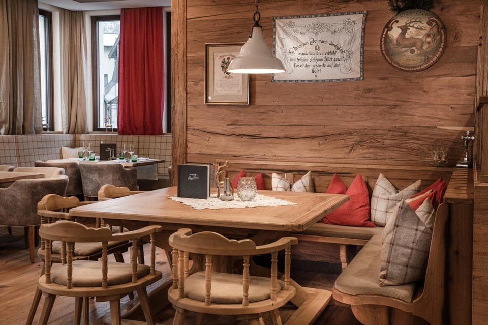 AlpenParks Hotel & Apartment Orgler Kaprun Apartment hotel in Piesendorf