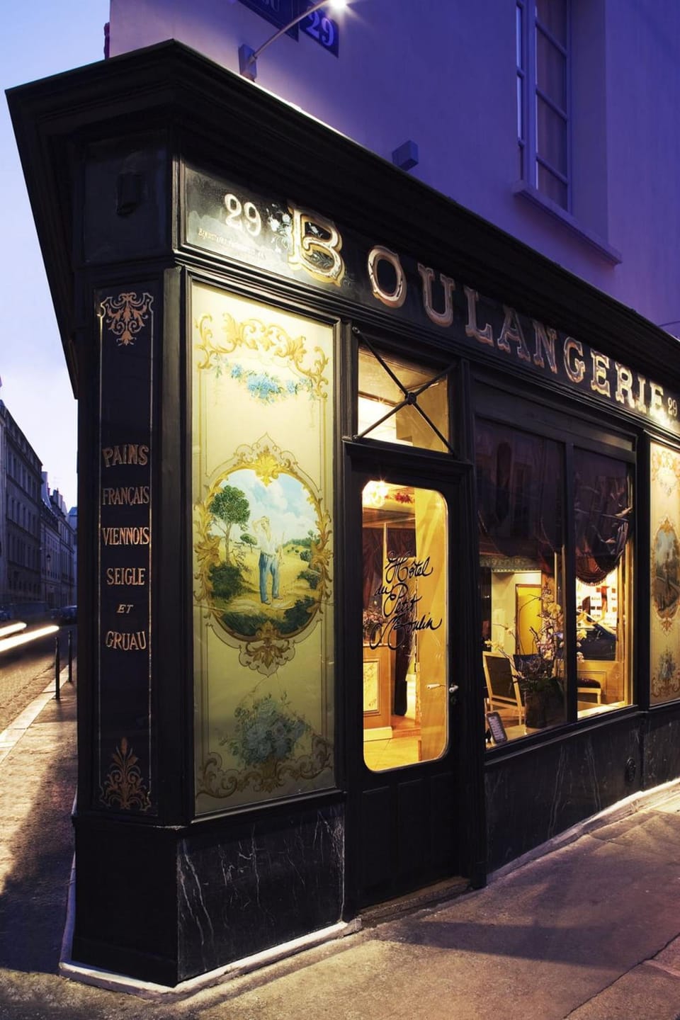 Hotel du Petit Moulin Hotel in Paris