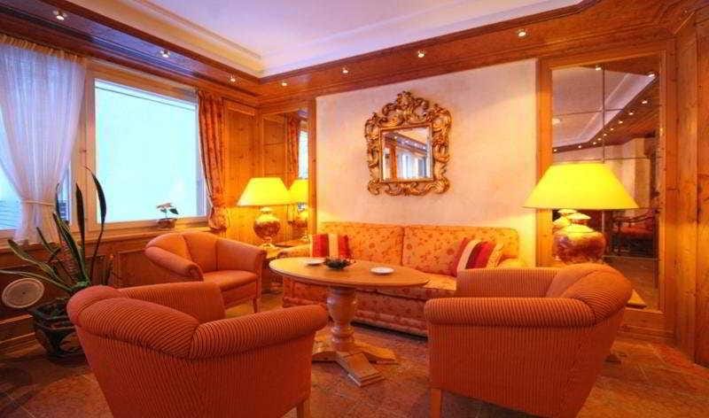 Petit Chalet Schonegg Hotel in Zermatt