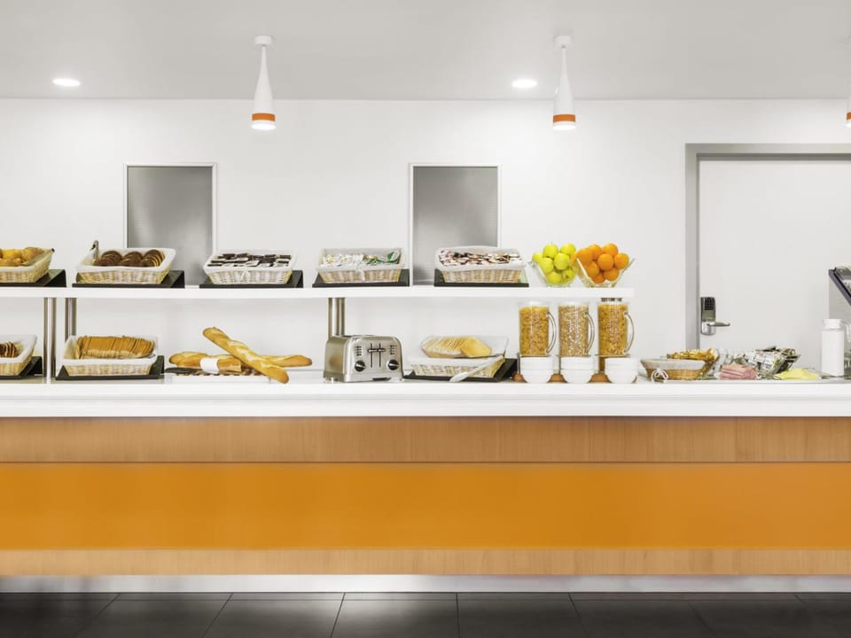 ibis budget Brugge Centrum Station Hotel in Bruges