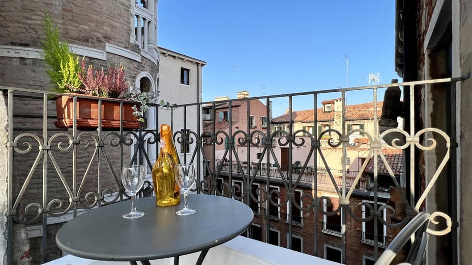 City Apartments San Marco Hotel in San Marco