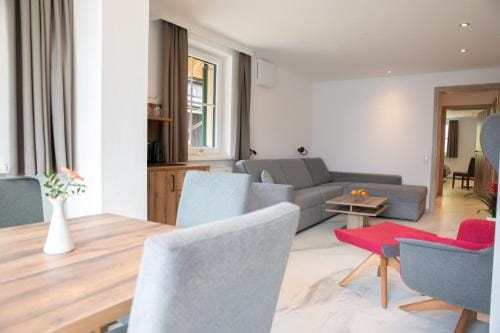 Weisses Lamm Inn in Hallstatt