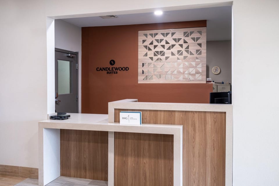Candlewood Suites Elkhart By IHG Hotel in Elkhart