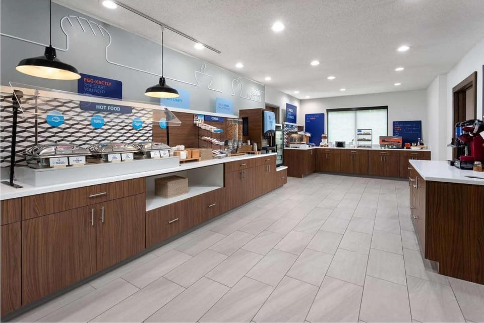 Holiday Inn Express Hotel & Suites Dubois By IHG Hotel in Allegheny River
