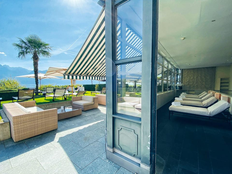 Hotel Des Trois Couronnes & Spa Hotel in Montreux