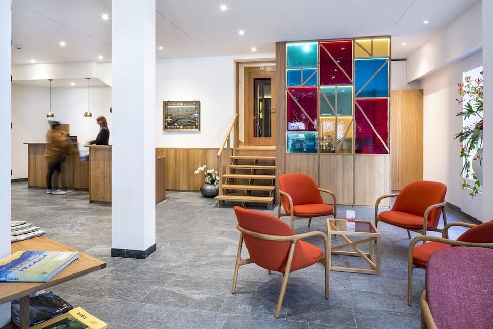 Hotel Basel - urbane Tradition und Moderne Hotel in Basel